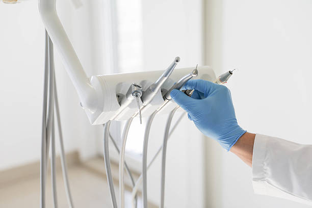 24/7 Emergency Teeth Whitening experts in Leonardo, NJ